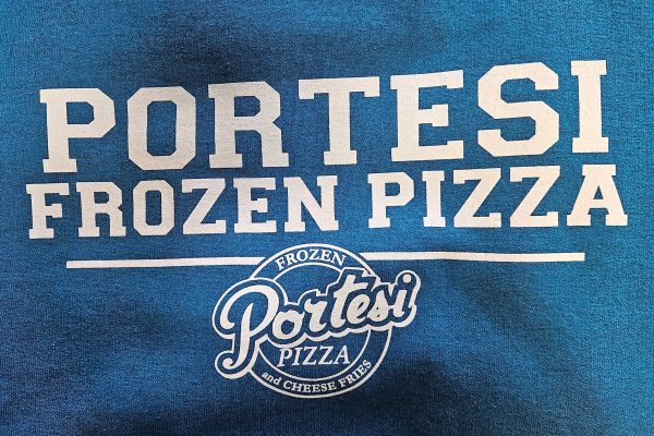 Portesi frozen pizza with logo